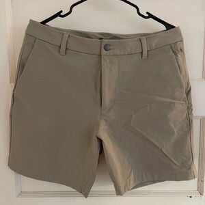 Lululemon Men’s Commission Short